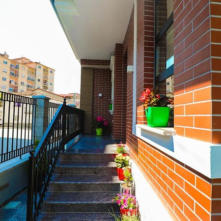 Hotel Peroni Корча Экстерьер фото